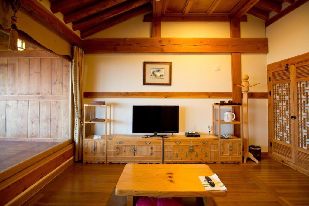 Korea Traditional Hotel O Dong Jae 丽水市 外观 照片